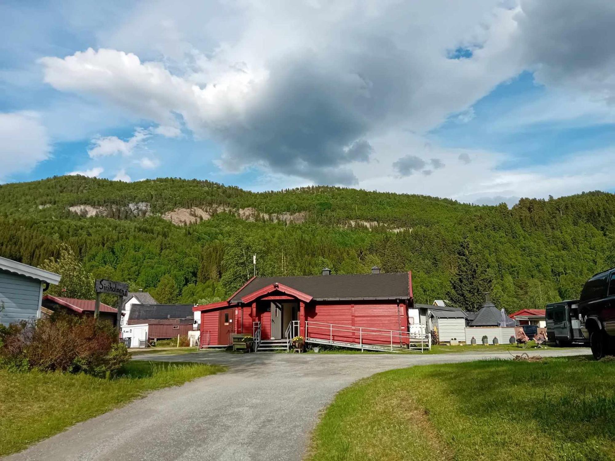 Nordnes Kro Og Camping Rokland Esterno foto