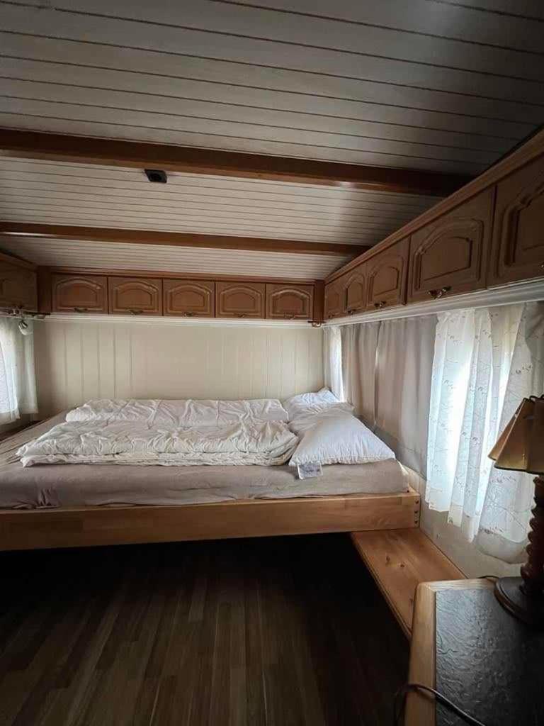 Nordnes Kro Og Camping Rokland Esterno foto